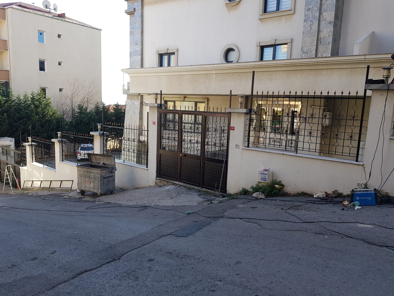Ferforje kapı ve korkuluk uygulaması